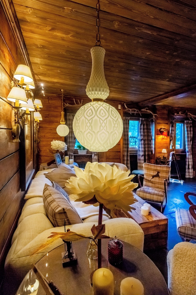 Chalet Bragard - Boutique Chalet & Spa view 5