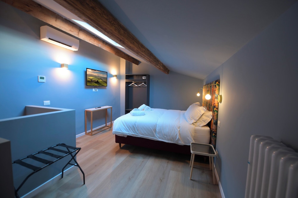 B&B Magnolia