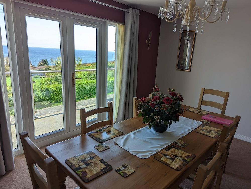 Elmbank House Apartment With Island Views
