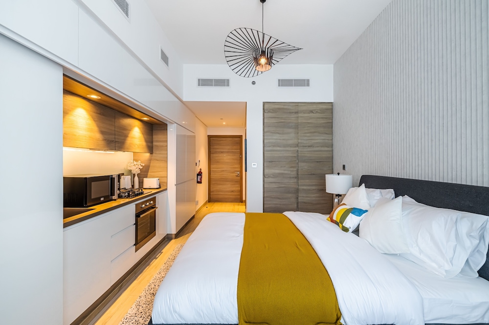 Studio One Dubai Marina