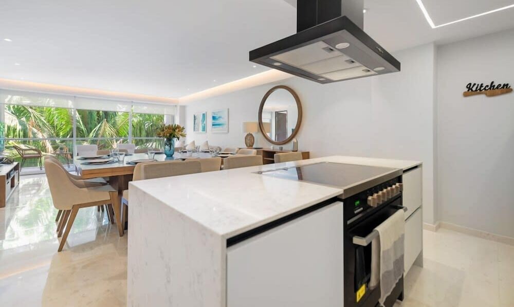 Amazing Condo - Beach Access - Spa - Pool
