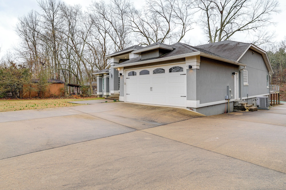 Firplace & Deck: Riverfront Heber Springs Home