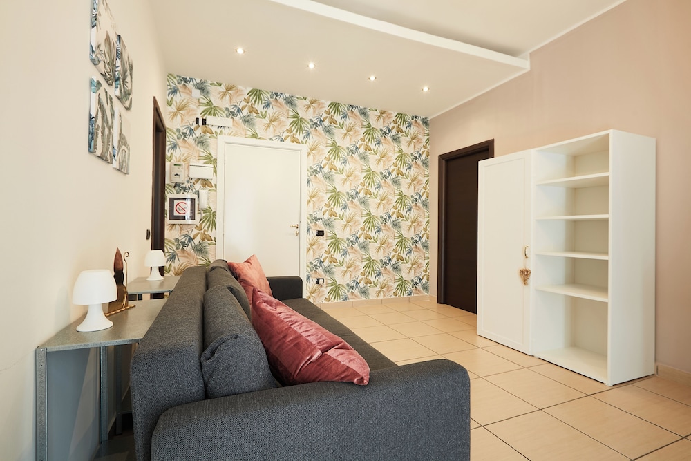 Vicky's Luxury Guesthouse by Napoliapartments