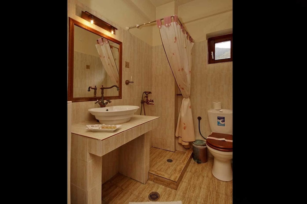 Menalia Villas & Suites