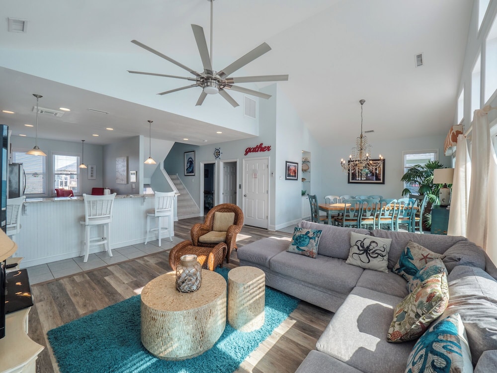 Clamalot by Topsail Realty