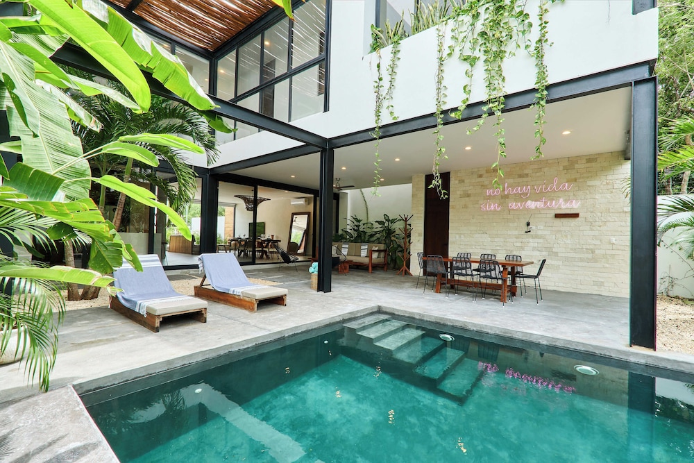 Casa Aventura