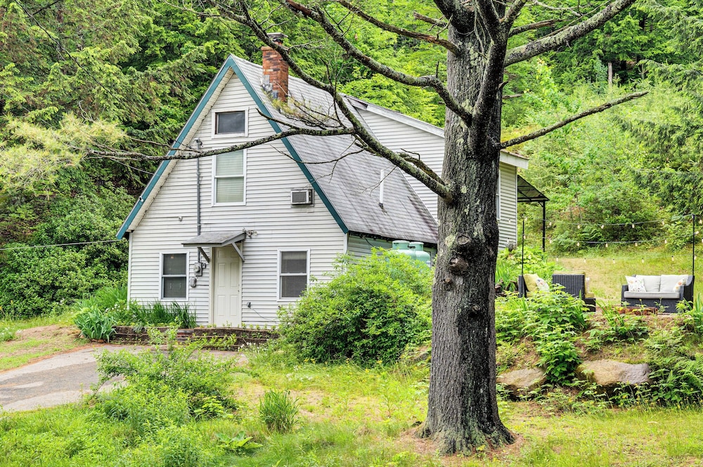 10 Mi to Newfoundland Lake: Updated Forest Retreat