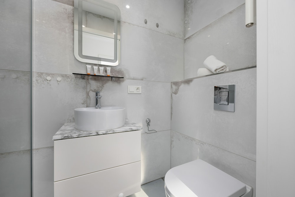 Motława Old City Apartment by Renters view 4