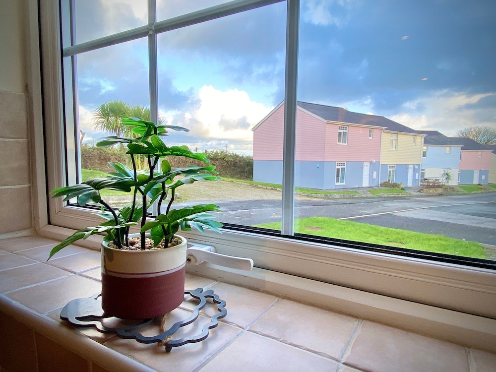 4 Bedroom House At Atlantic Reach-Newquay-Cornwall