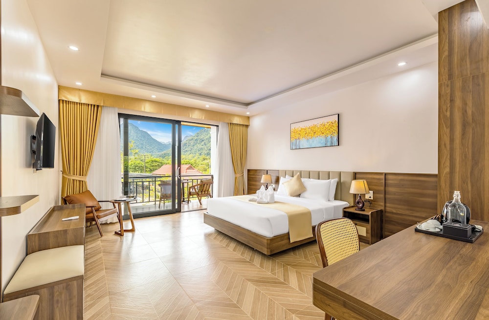 Paradise Mountain View Resort