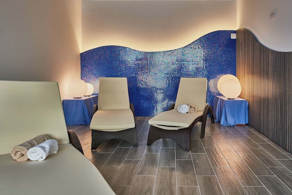 HOTEL EUROPA