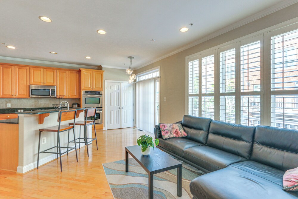 Work, Play & Explore DC Area: Herndon Haven!