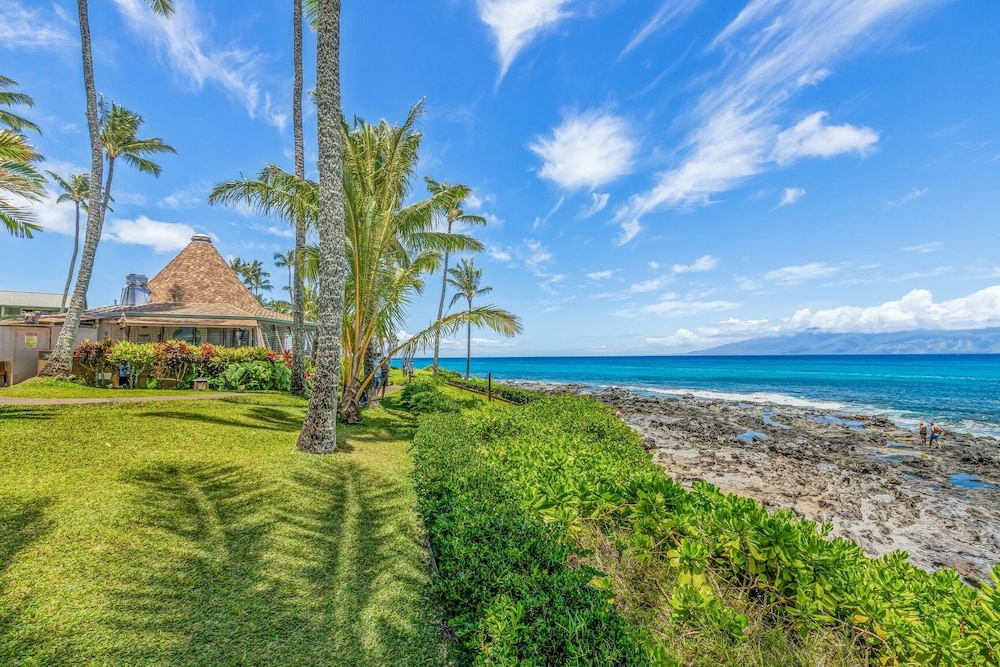 Napili Shores A106 0 Bedroom Condo by RedAwning