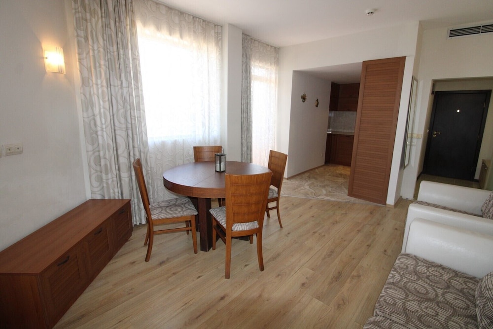 Menada Vris Apartments