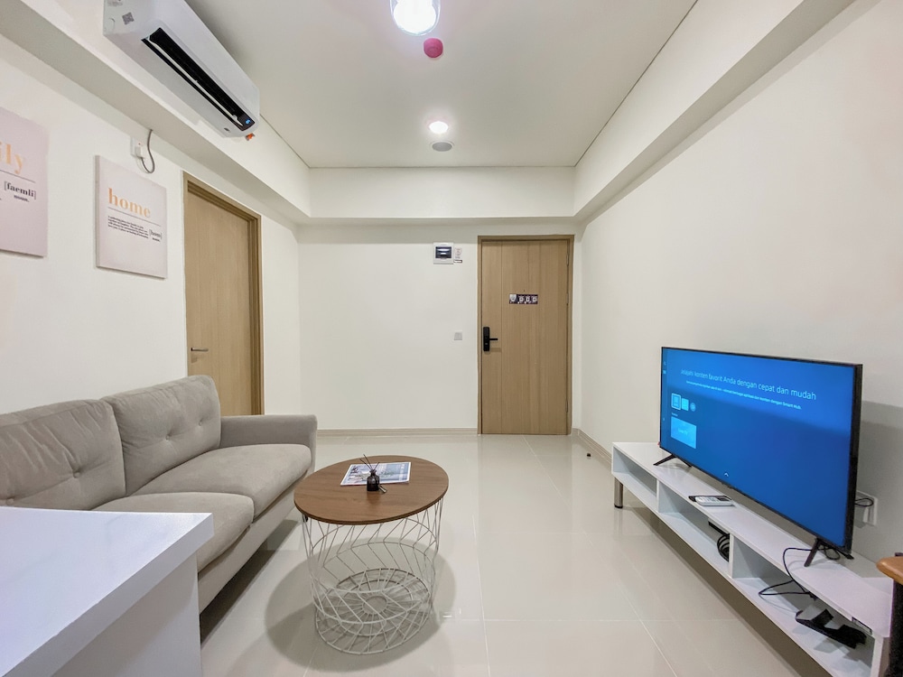 Homey And Good 2Br At Meikarta Apartment