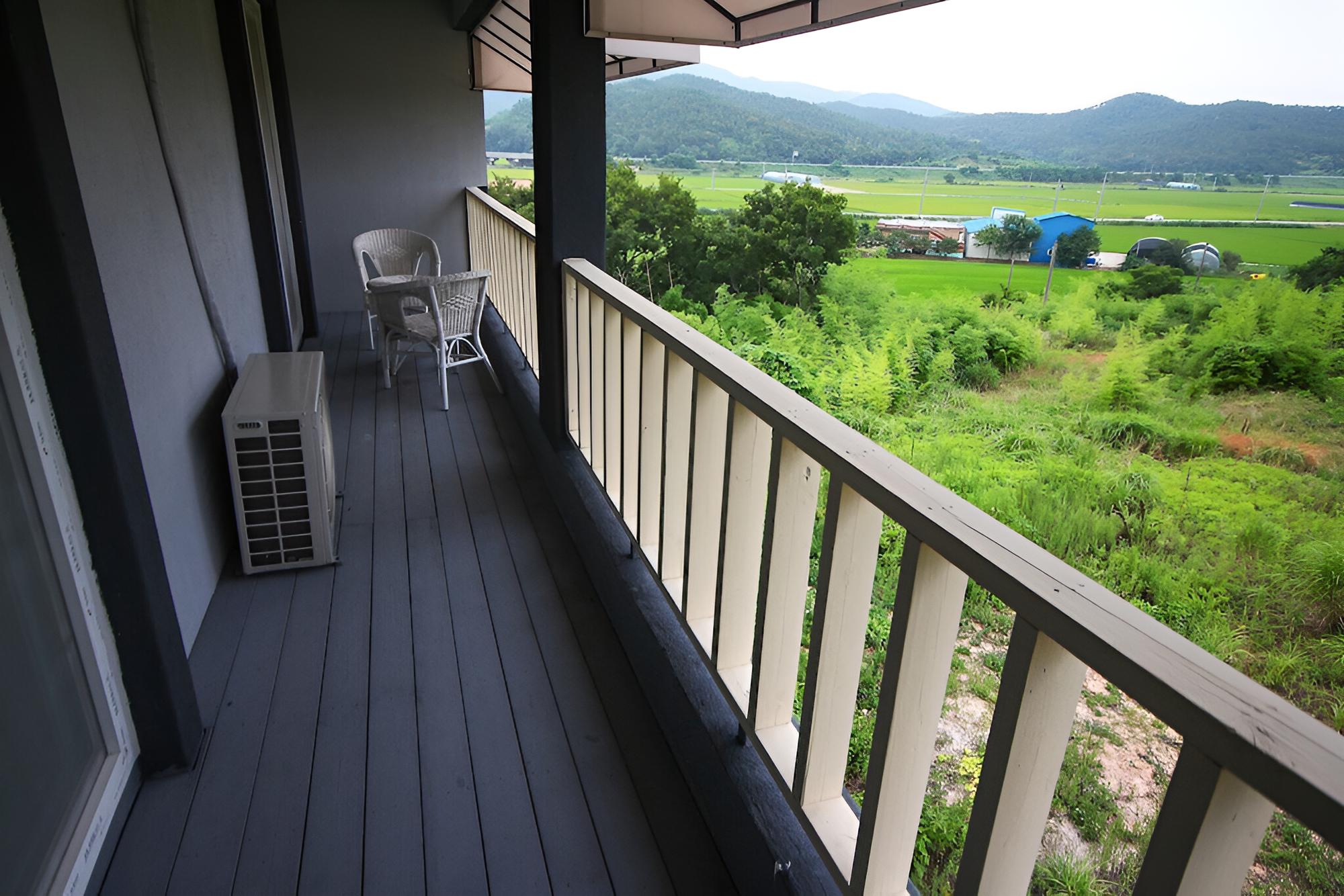 Buan Gyeokpo Jazz Motel and Pension view 3