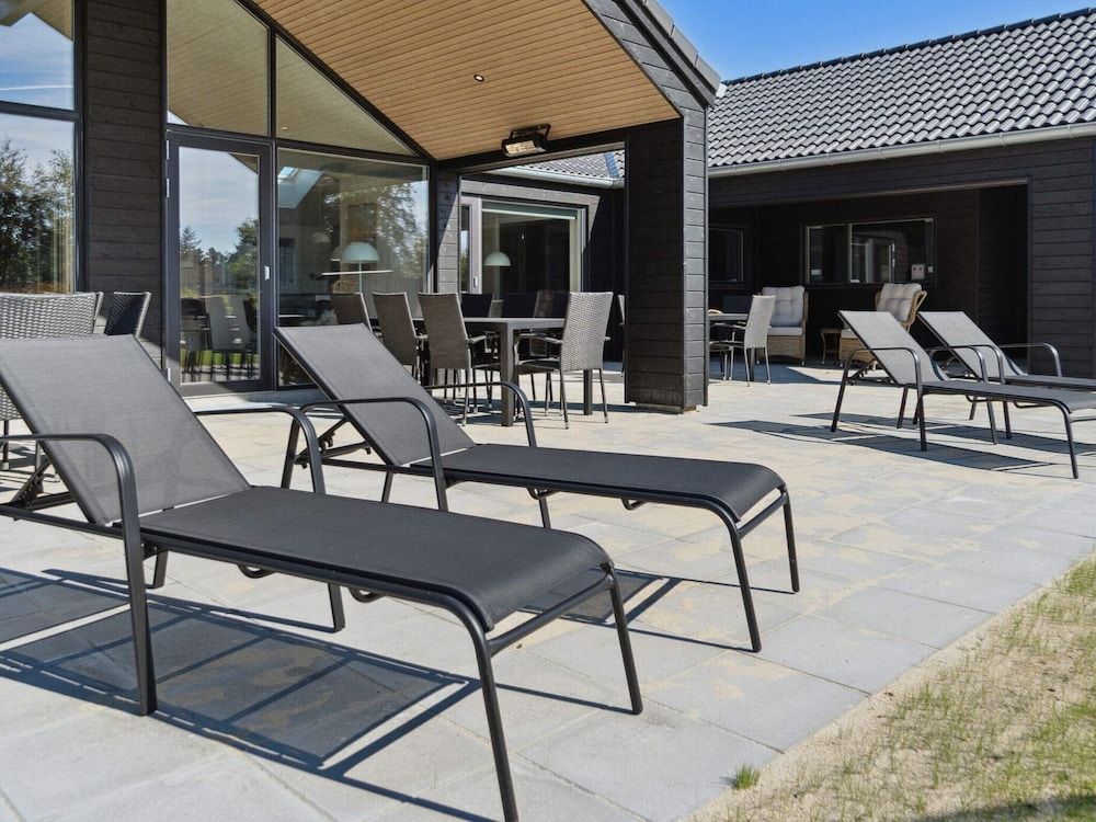 5 Star Holiday Home in Romo