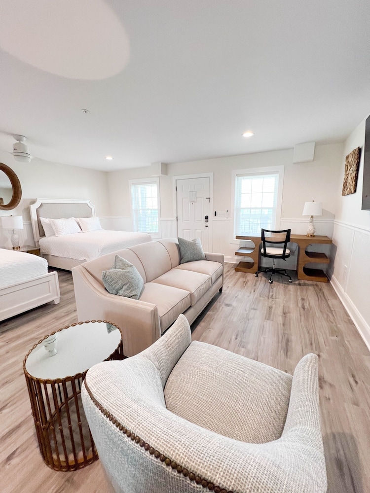 Saltwater Resort