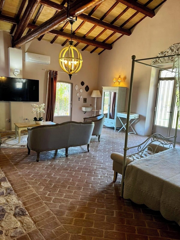 Il Borgo delle Pampare