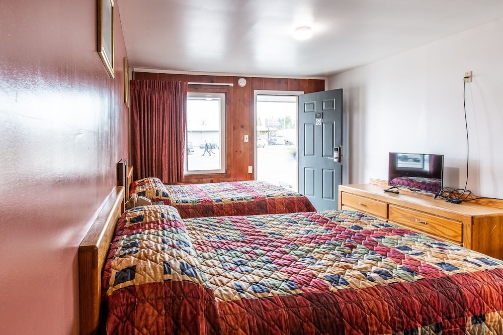 Autzen Inn view 2