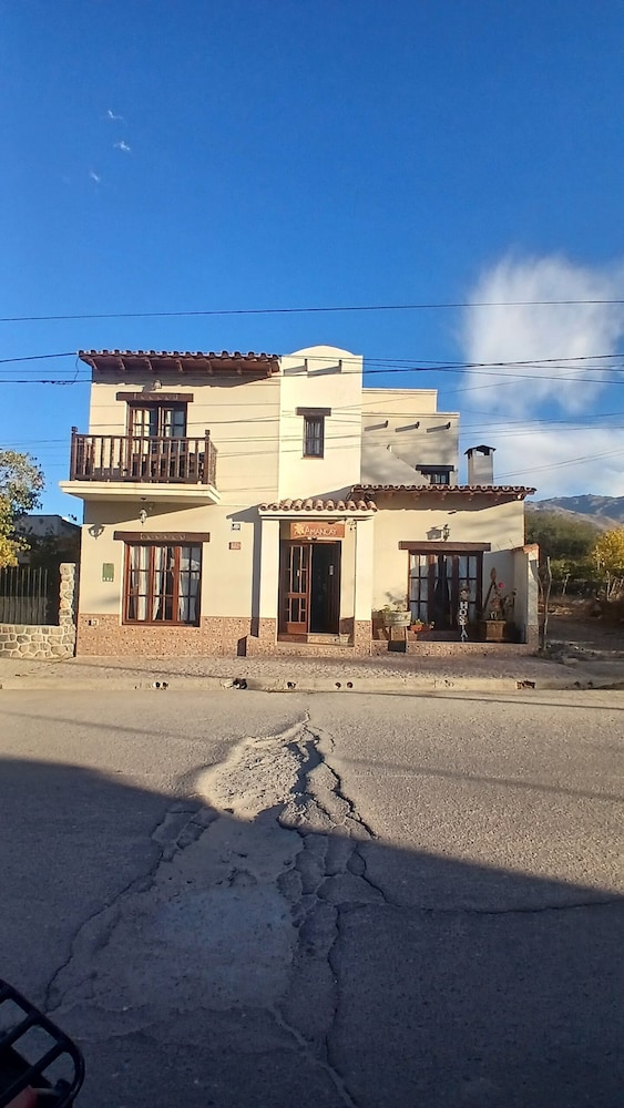 Hostal amancay