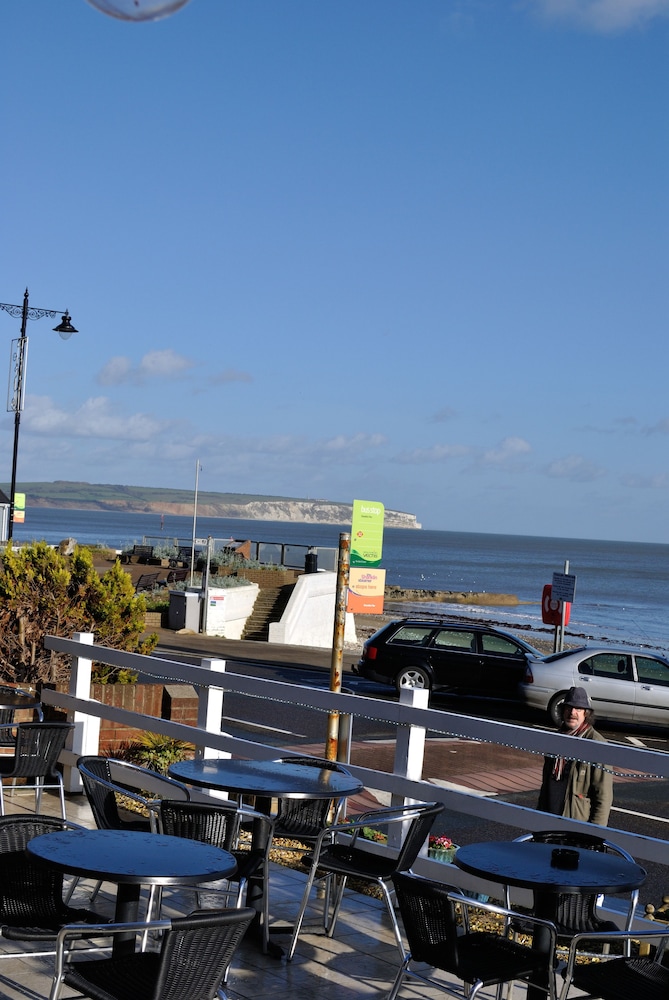 Shanklin Vacations - The Waterfront Inn - Property Image 25