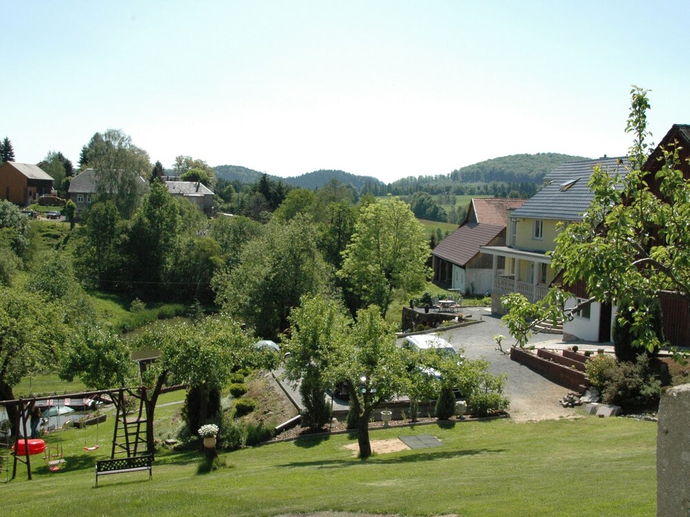 Roomy Apartment in Lichtenhain With Pond