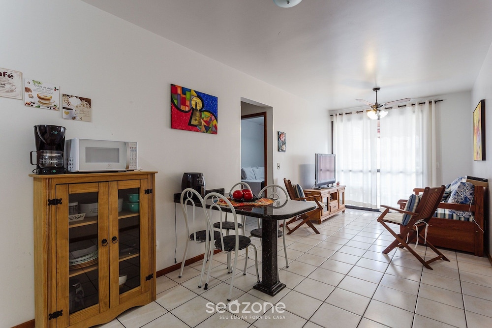 Apt w Barbecue 350m fr Canasvieiras Beach Aal0204