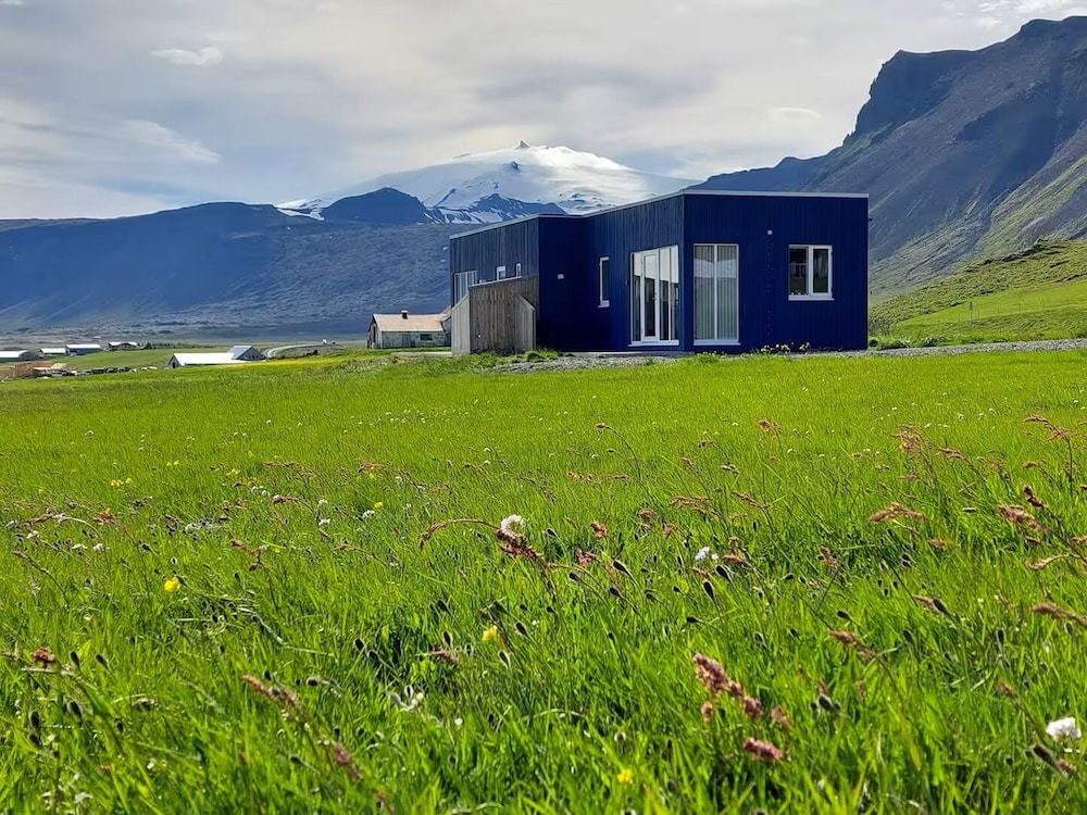 Kambur cottages