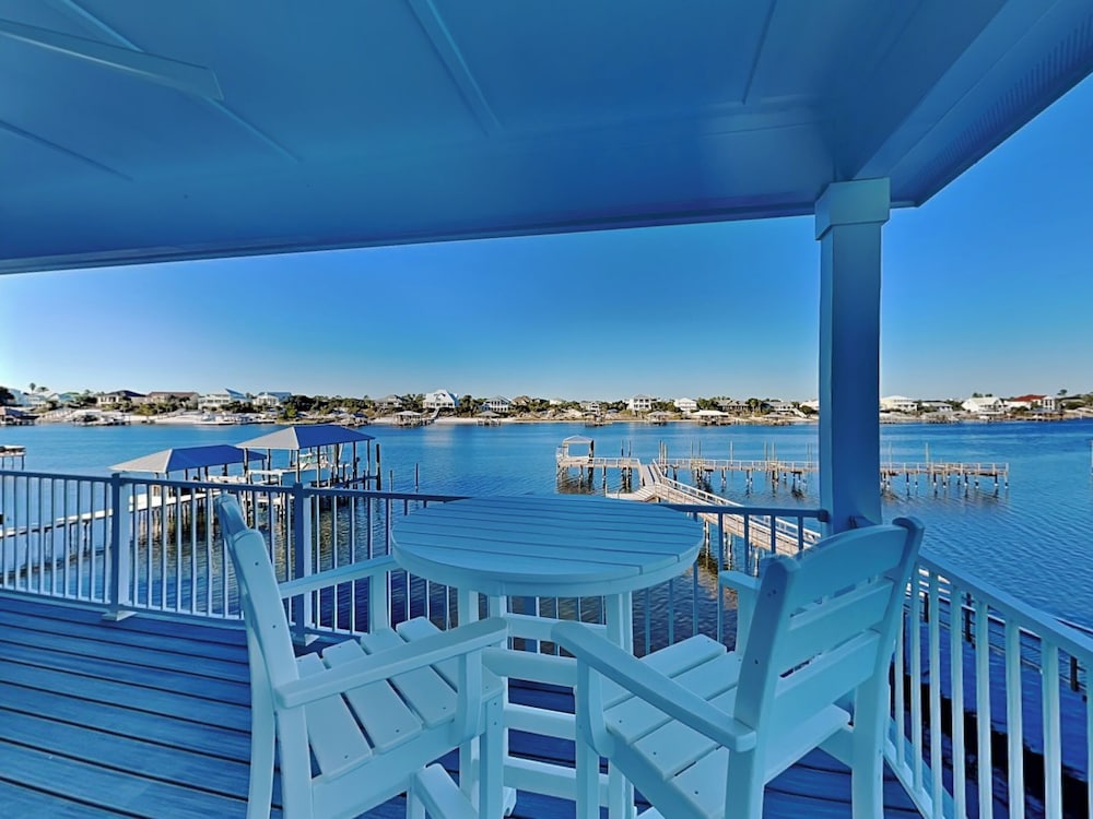 Yacht Harbor House by Southern Vacation Rentals