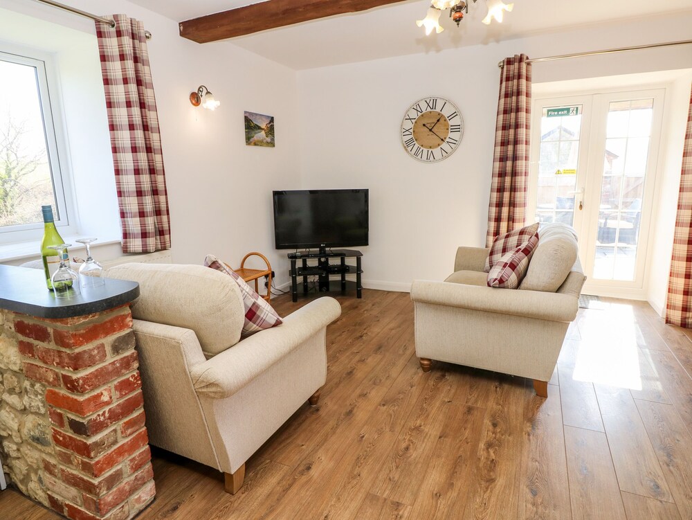 Stable Cottage view 4