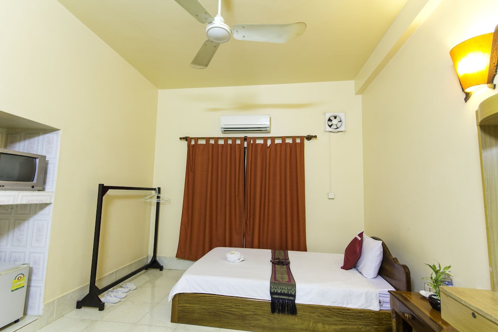 Bou Savy Guesthouse