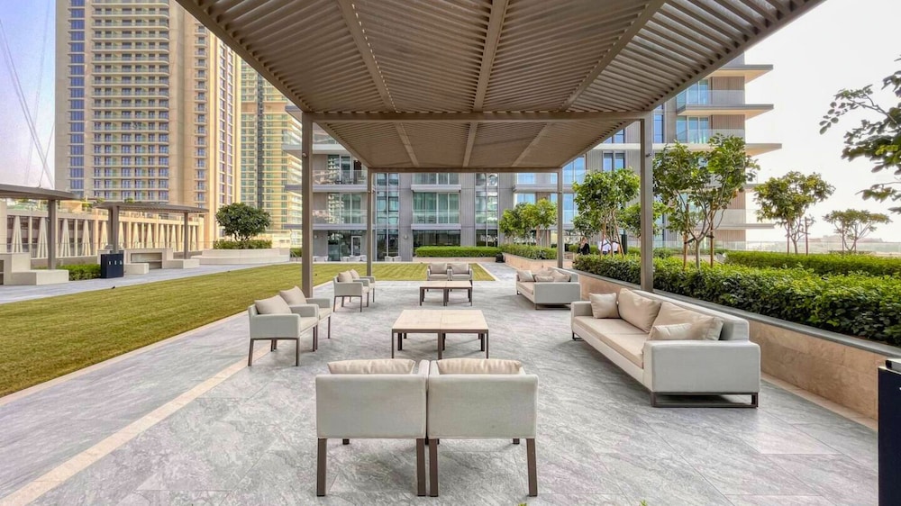 Beach Isle Residences- Emaar Beachfront