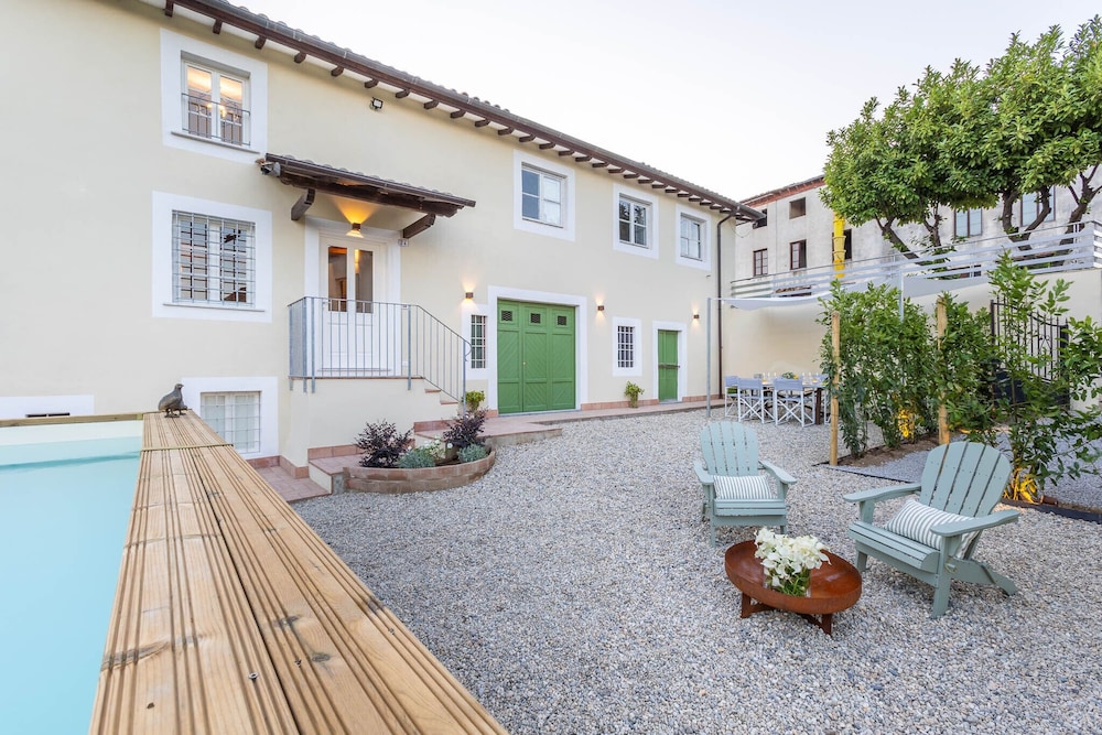Villa Podere Falcione