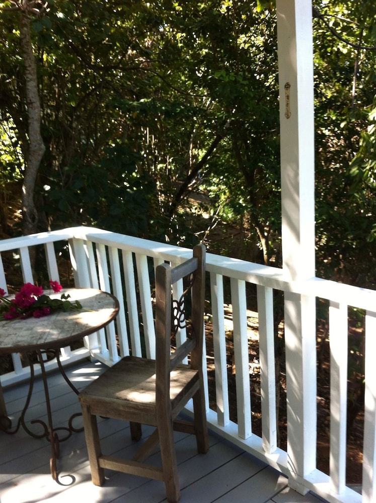 Galley Bay Cottages - Property Image 27