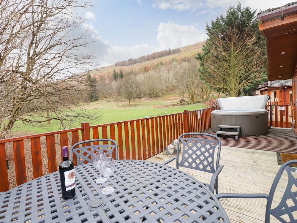 Wainwright Lodge