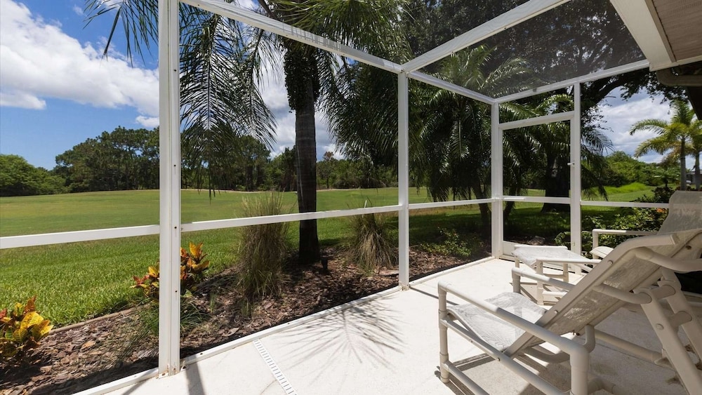Rotonda West 3 Bedroom Private Pool/Spa Vacation Home. Only 10 miles to Gulf Beaches 3 Home