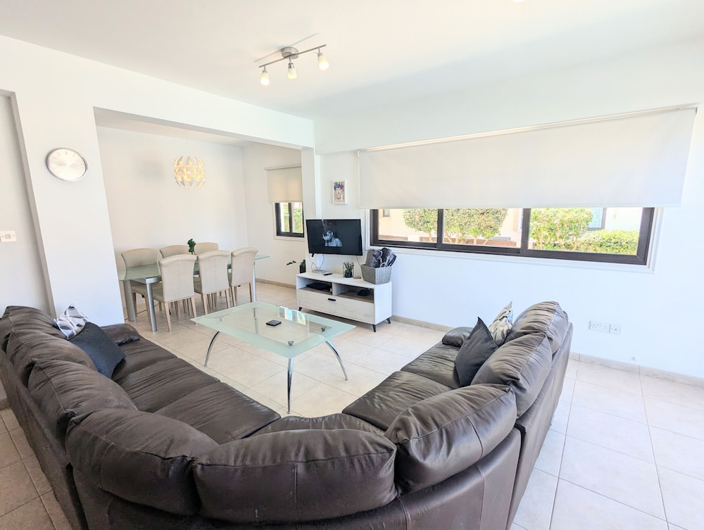 Eliana Villa in Protaras