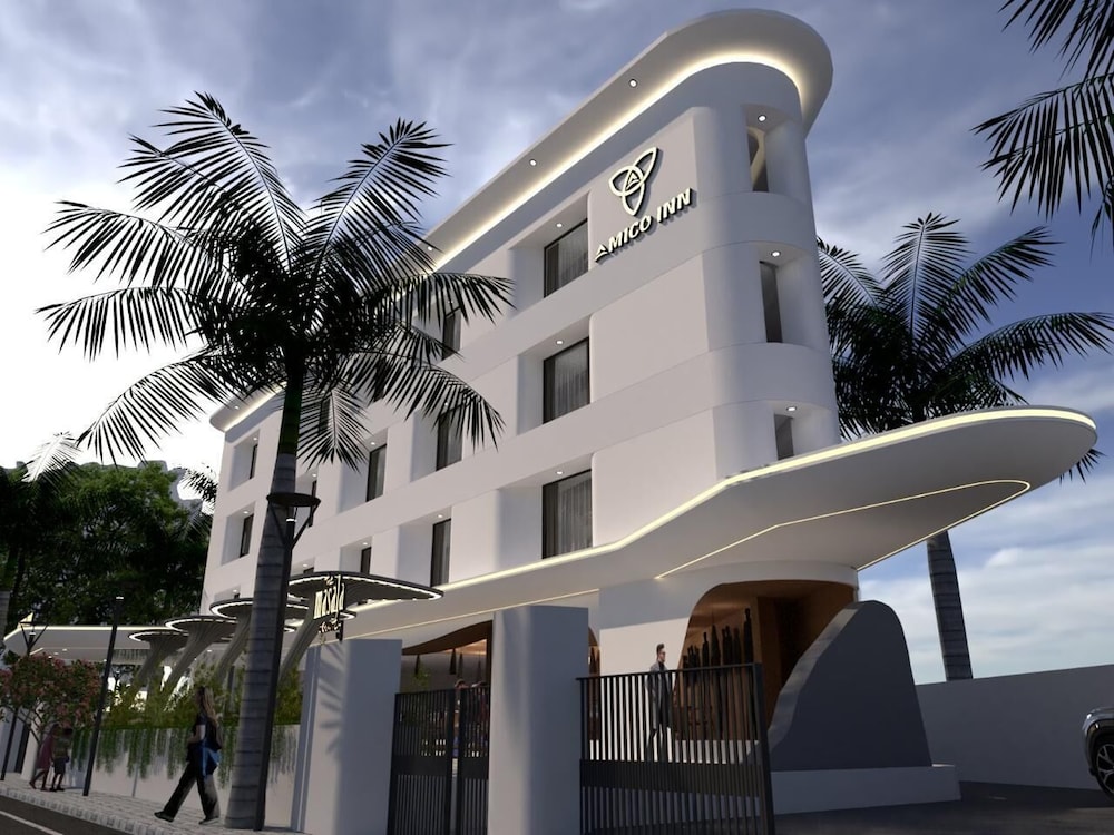Amico Inn