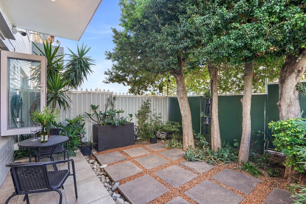 Mimosa Court