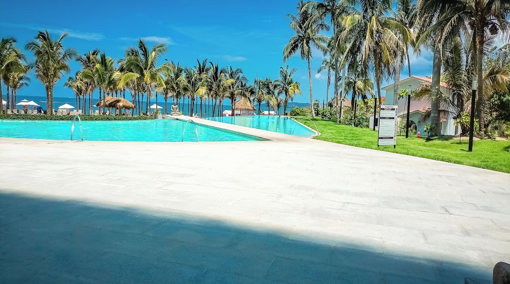 Condo Maritima 9U by Kivoya