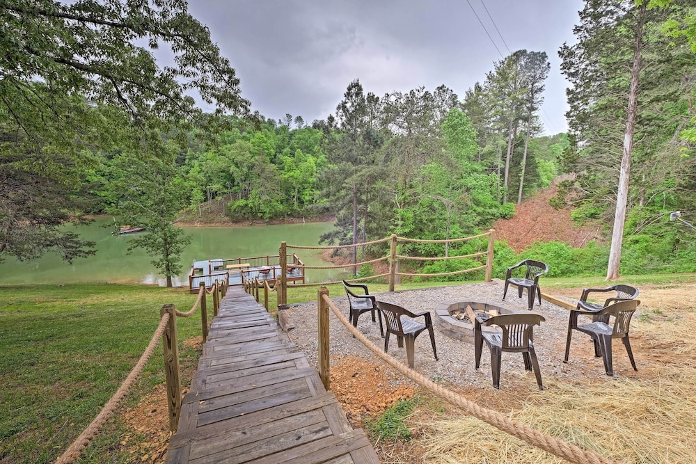 Douglas Lake Cabin W/dock - 25 Mi to Pigeon Forge!