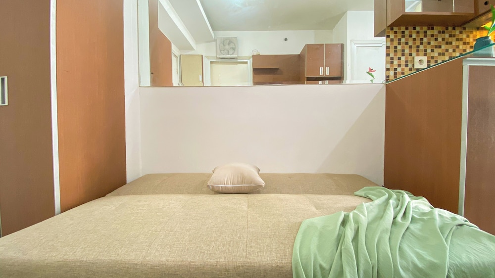 Good Choice And Elegant 2Br At Green Pramuka City Apartment