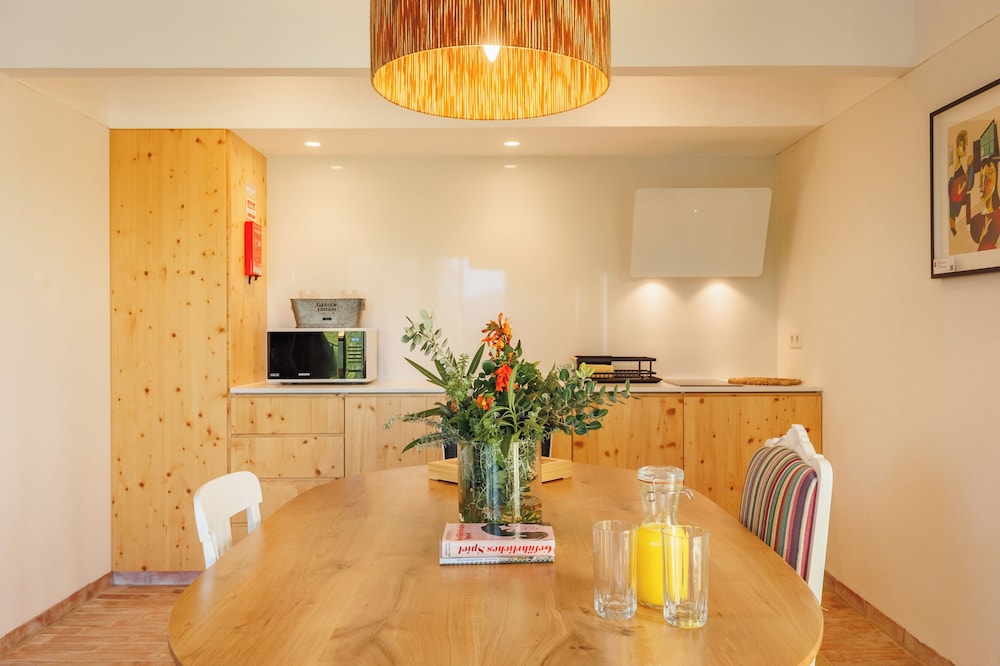 Laranjal Farm House