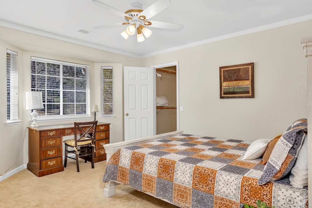 Awesome Views, Game Room, Hot Tub and More! view 5