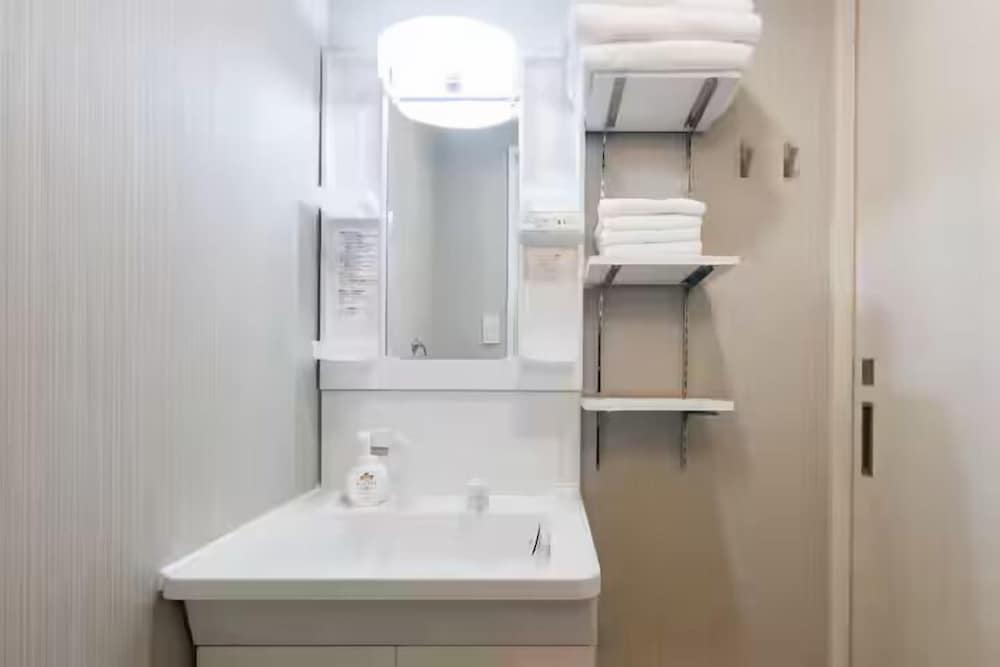 Kuromon Central Self Inn202