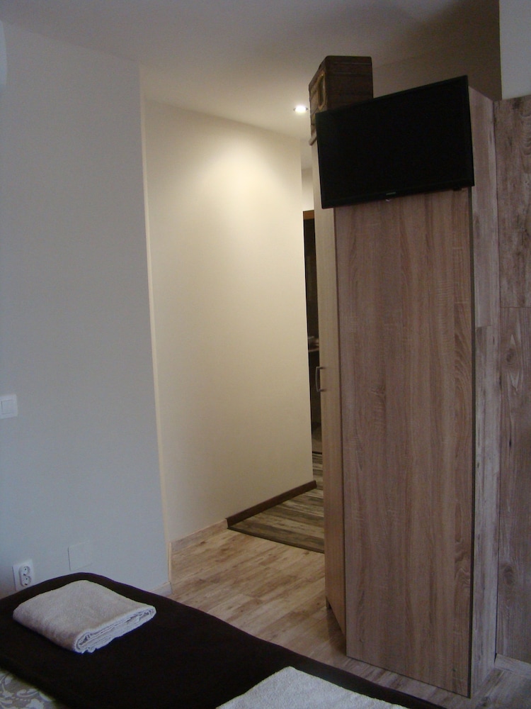 Photo 29