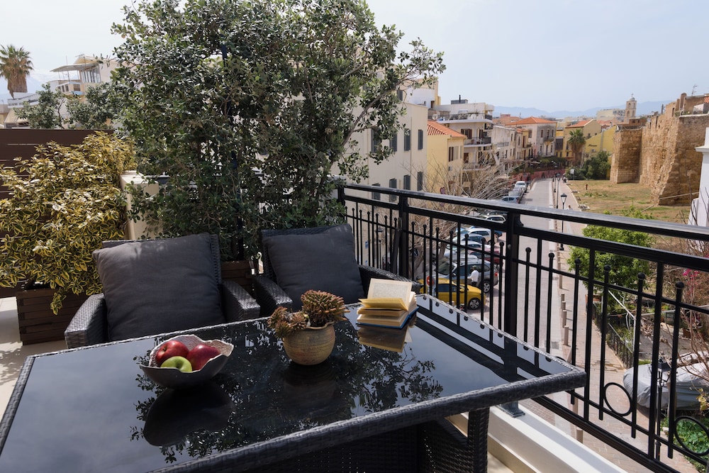 Nival Luxury Suites