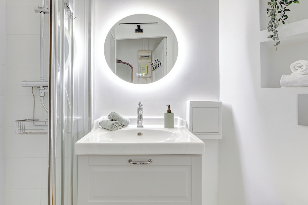 Elegant Studio Near Jardin du Luxembourg