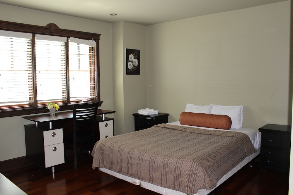 Westmount River Inn